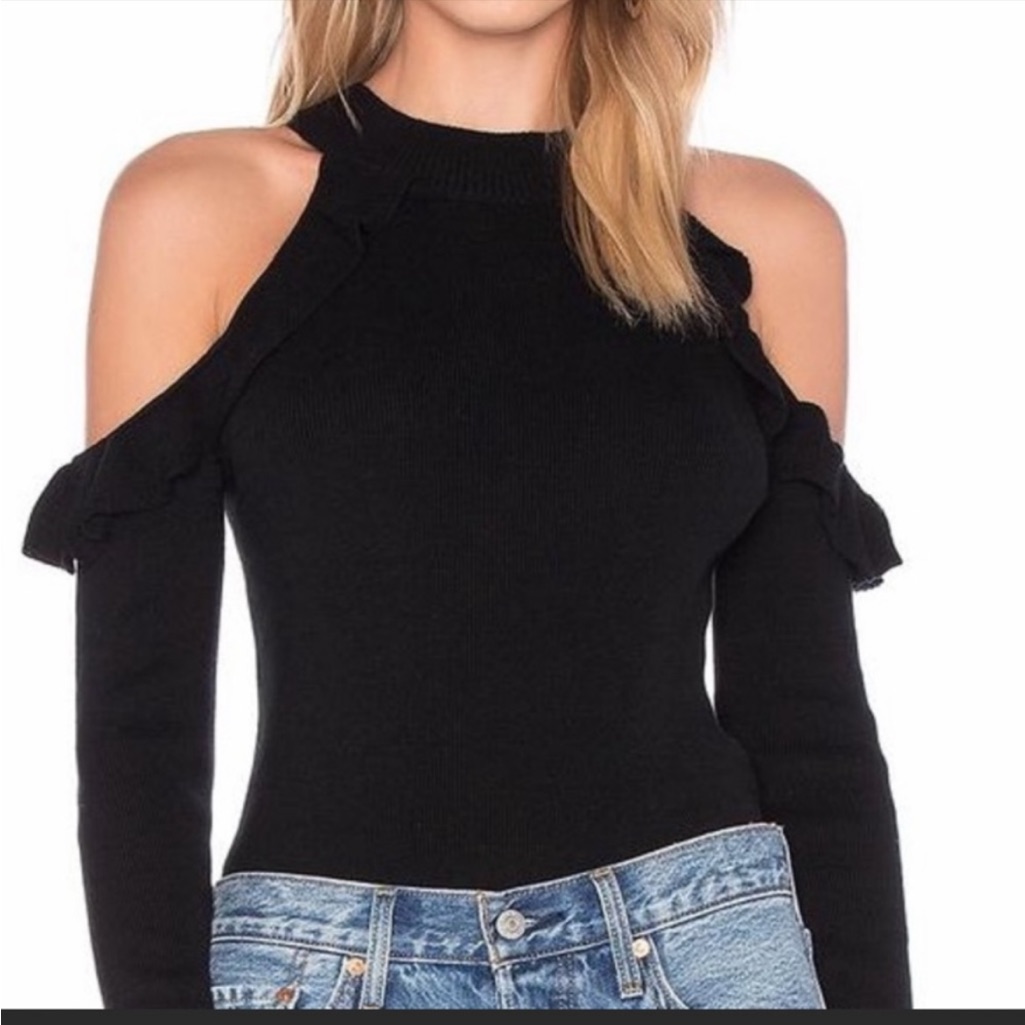 Line And Dot Cold Shoulder Sweater Xs Euc